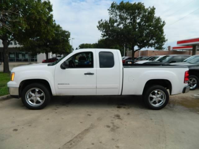 GMC Sierra 1500 2011 photo 2