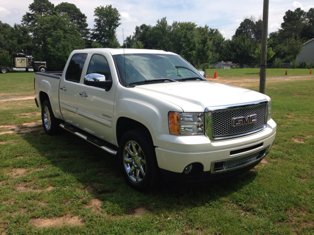 GMC Sierra 1500 2011 photo 3