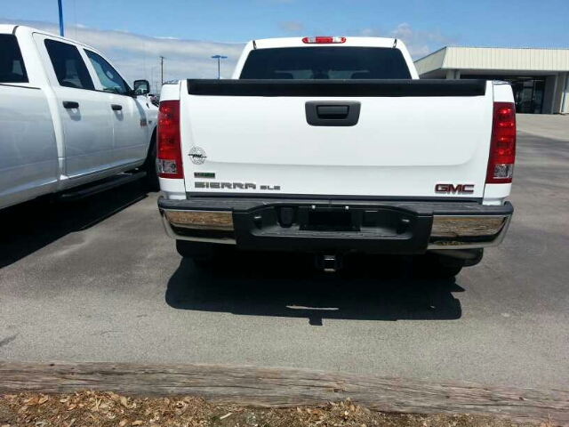 GMC Sierra 1500 2011 photo 9