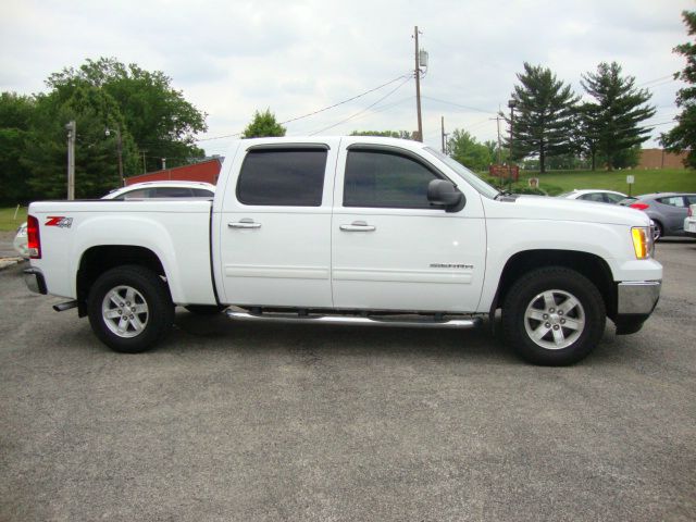 GMC Sierra 1500 2011 photo 13