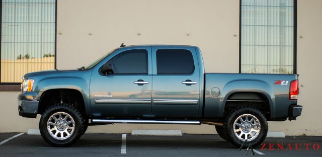 GMC Sierra 1500 2011 photo 3