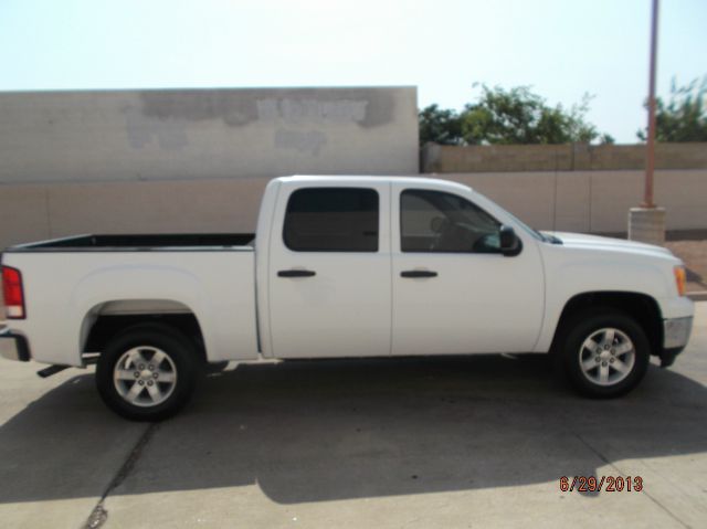 GMC Sierra 1500 2011 photo 3