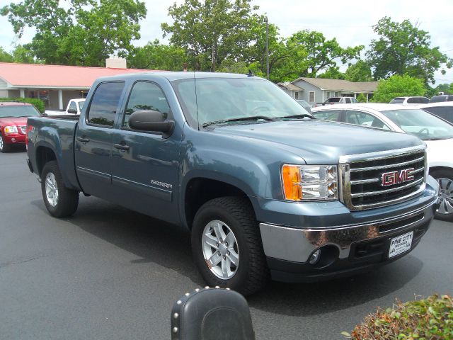 GMC Sierra 1500 2011 photo 3