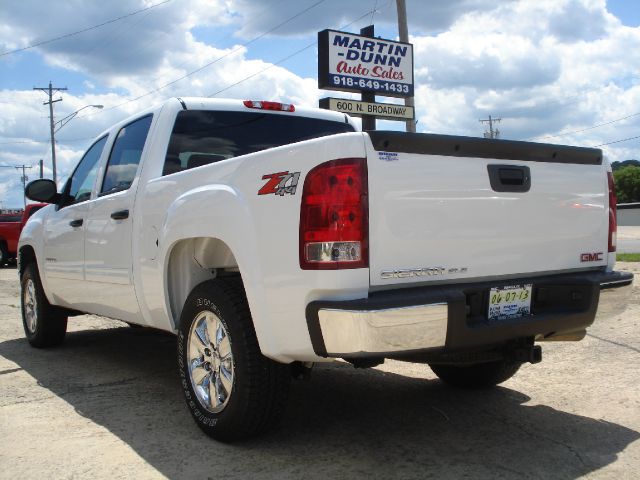 GMC Sierra 1500 2013 photo 16