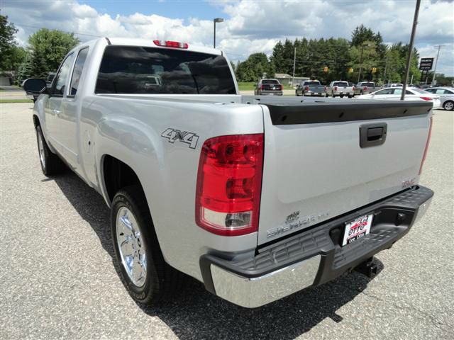 GMC Sierra 1500 Cont. ED Pickup Truck