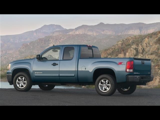 GMC Sierra 1500 Utilimaster Pickup Truck