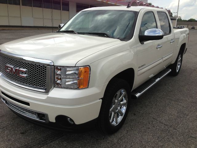 GMC Sierra 1500 2013 photo 2