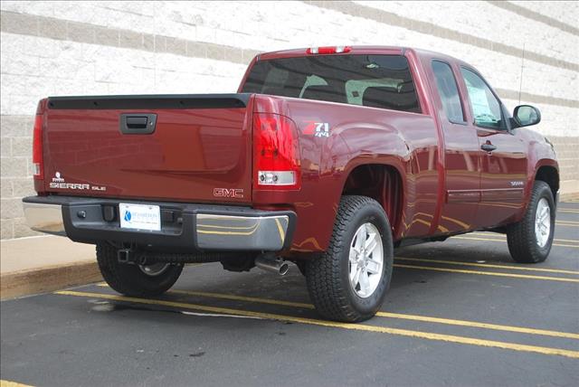 GMC Sierra 1500 2013 photo 2