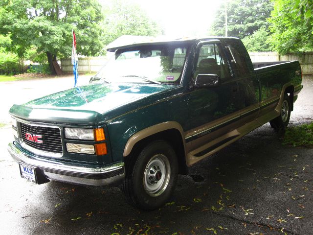 GMC Sierra 2500 1997 photo 1