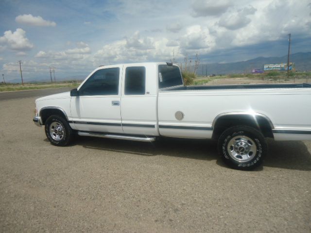 GMC Sierra 2500 1998 photo 2