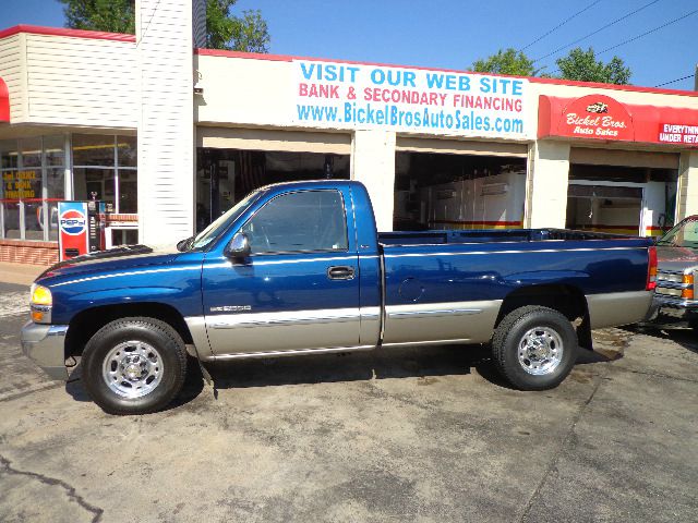 GMC Sierra 2500 2000 photo 3