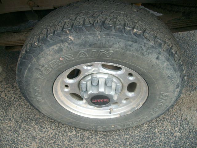 GMC Sierra 2500 2001 photo 10