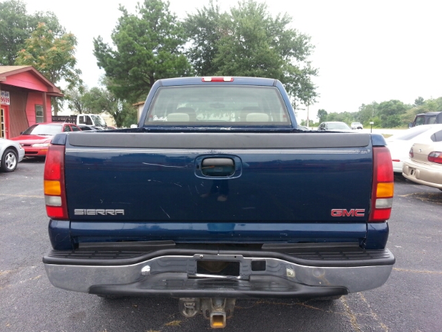 GMC Sierra 2500 2001 photo 3