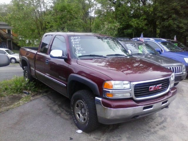 GMC Sierra 2500 2002 photo 1