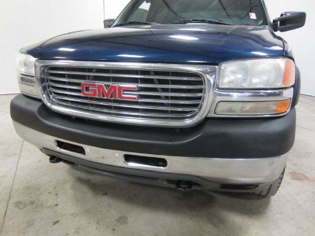 GMC Sierra 2500 2002 photo 3