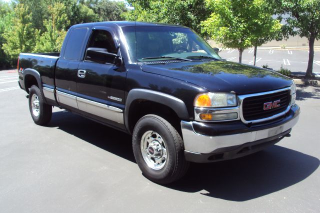 GMC Sierra 2500 2002 photo 3