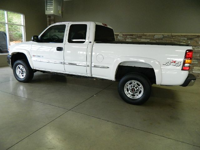 GMC Sierra 2500 2002 photo 18