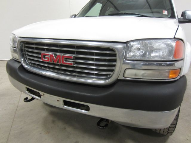 GMC Sierra 2500 2002 photo 3