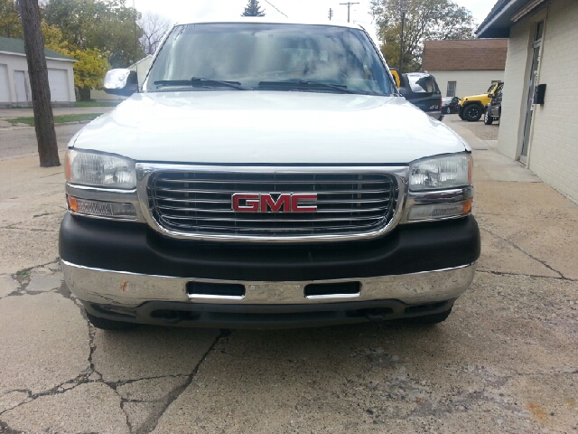 GMC Sierra 2500 2002 photo 2