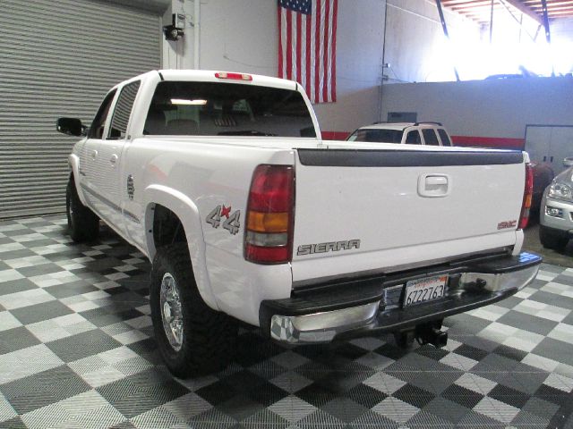 GMC Sierra 2500 2002 photo 2