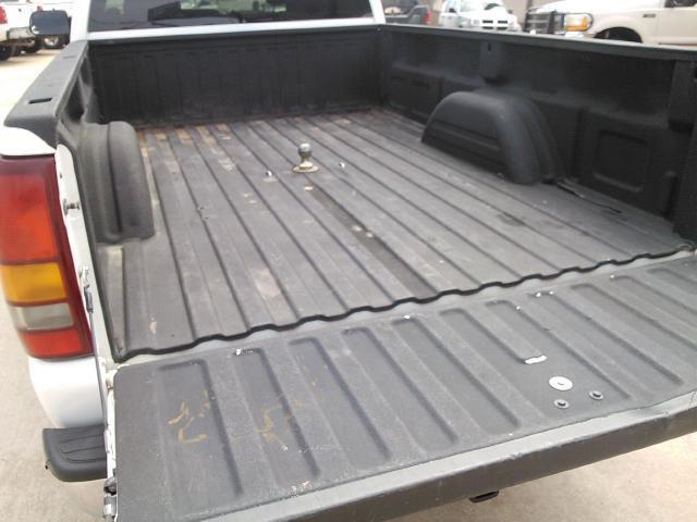 GMC Sierra 2500 2003 photo 13