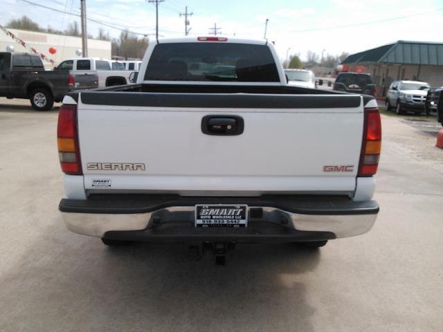 GMC Sierra 2500 2003 photo 27