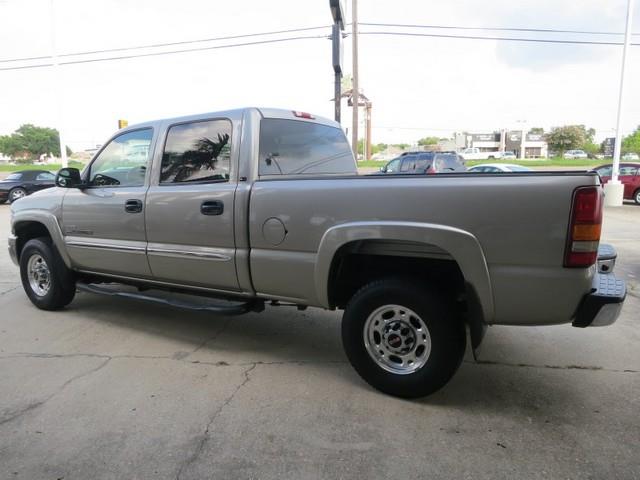 GMC Sierra 2500 2003 photo 3