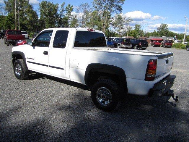 GMC Sierra 2500 2003 photo 2