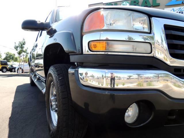 GMC Sierra 2500 2003 photo 5