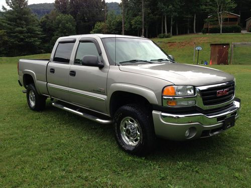 GMC Sierra 2500 2003 photo 1