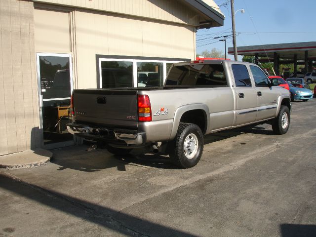 GMC Sierra 2500 2003 photo 1