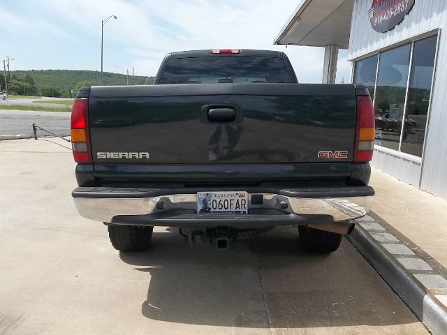 GMC Sierra 2500 2003 photo 22