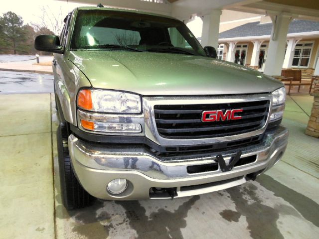 GMC Sierra 2500 2003 photo 2