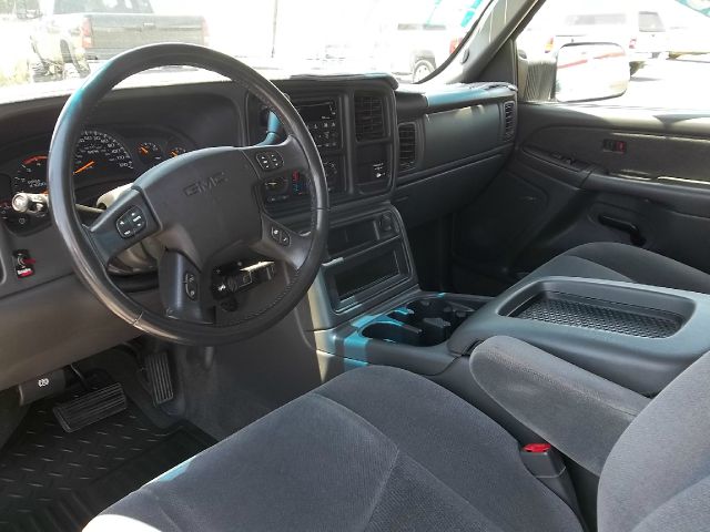 GMC Sierra 2500 2003 photo 11