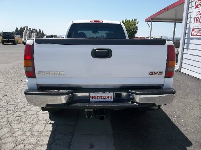 GMC Sierra 2500 2003 photo 13