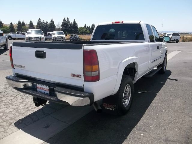 GMC Sierra 2500 2003 photo 9