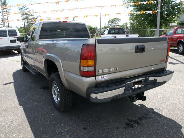 GMC Sierra 2500 2003 photo 10