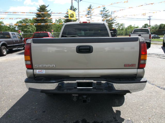 GMC Sierra 2500 2003 photo 8