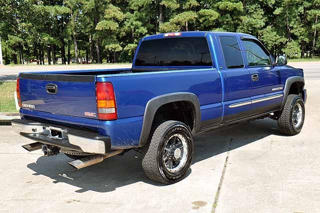 GMC Sierra 2500 2003 photo 1