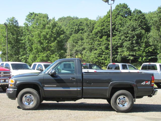 GMC Sierra 2500 2004 photo 3