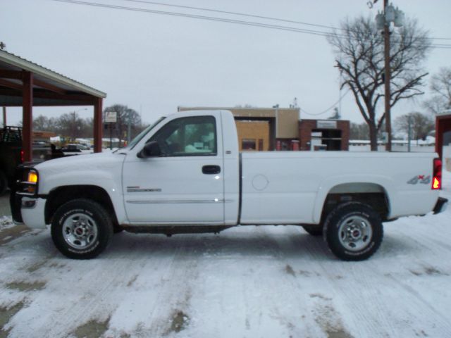 GMC Sierra 2500 2004 photo 3