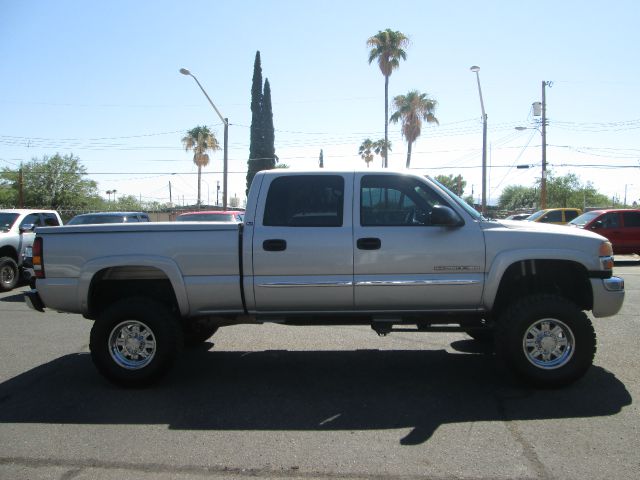 GMC Sierra 2500 2004 photo 4