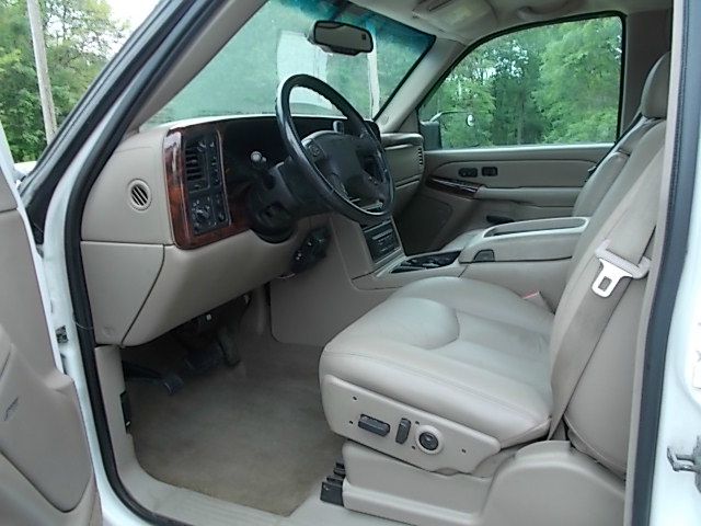 GMC Sierra 2500 2004 photo 1