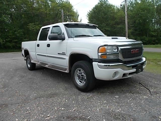 GMC Sierra 2500 2004 photo 8