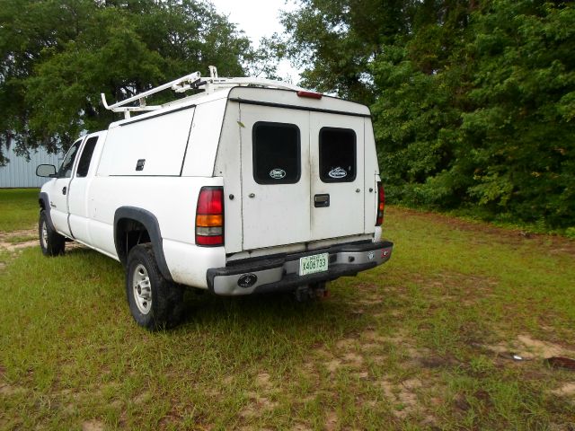 GMC Sierra 2500 SLE - Sunroof 4x4 At Brook Pickup Truck