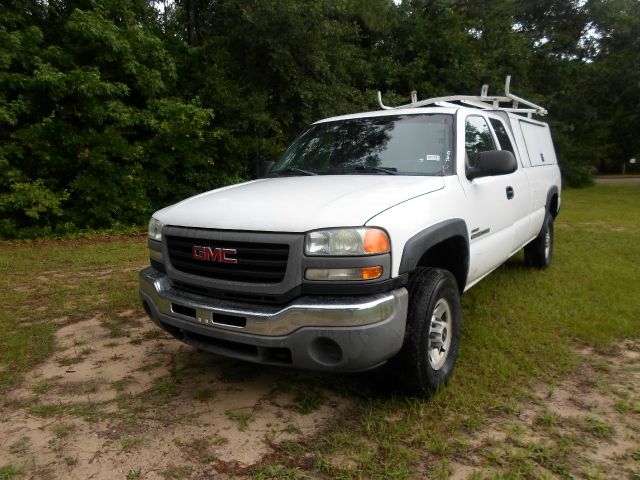 GMC Sierra 2500 2004 photo 3