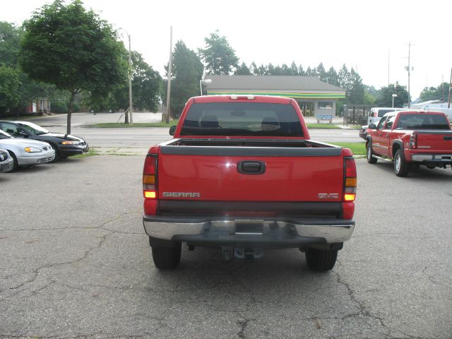 GMC Sierra 2500 2004 photo 4