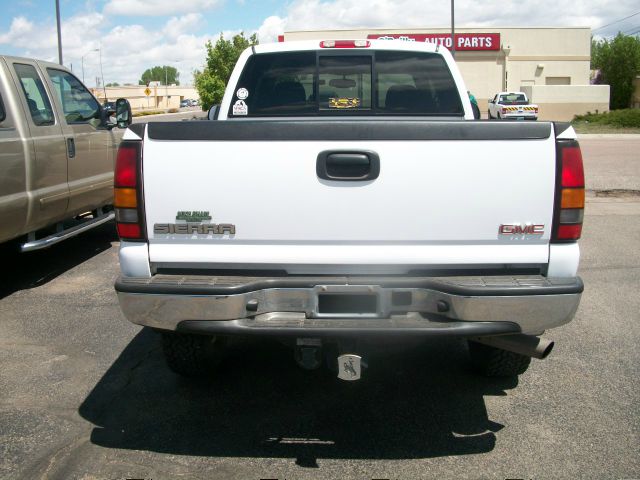 GMC Sierra 2500 2004 photo 21