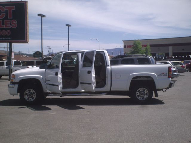 GMC Sierra 2500 2004 photo 4