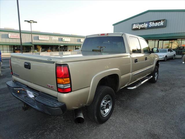 GMC Sierra 2500 2004 photo 4